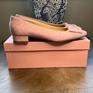Ann Mashburn Buckle Shoe size 39 pink/white dot very good pre-owned condition